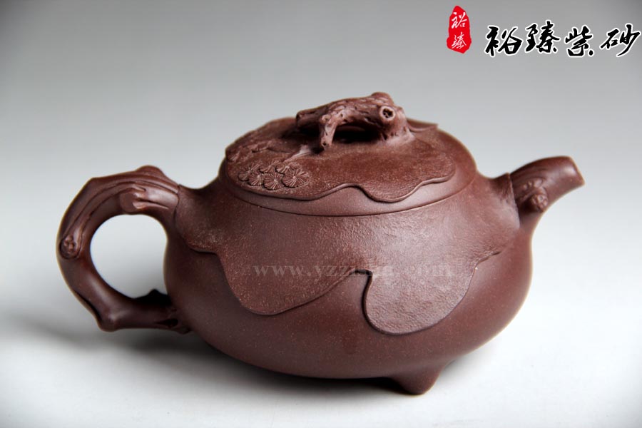 陈顺根紫泥小迎宾壶侧面图