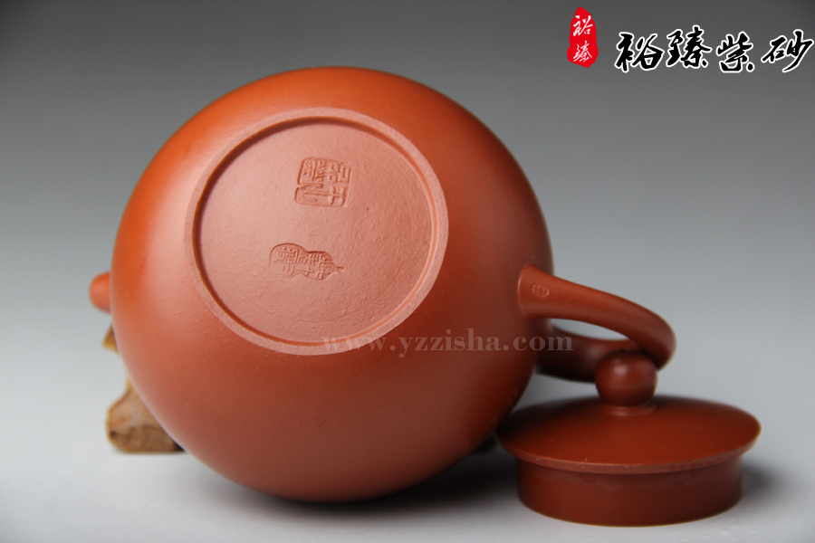王品荣朱泥禅珠壶壶底图