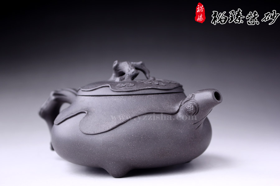 陈顺根黑泥大迎宾壶侧面壶