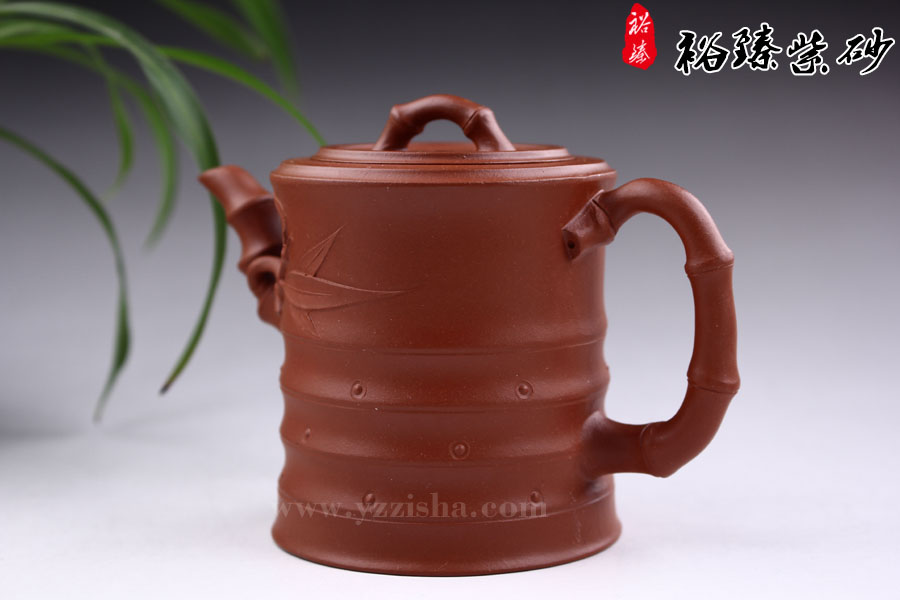 杨国平原矿朱泥竹松壶侧面图