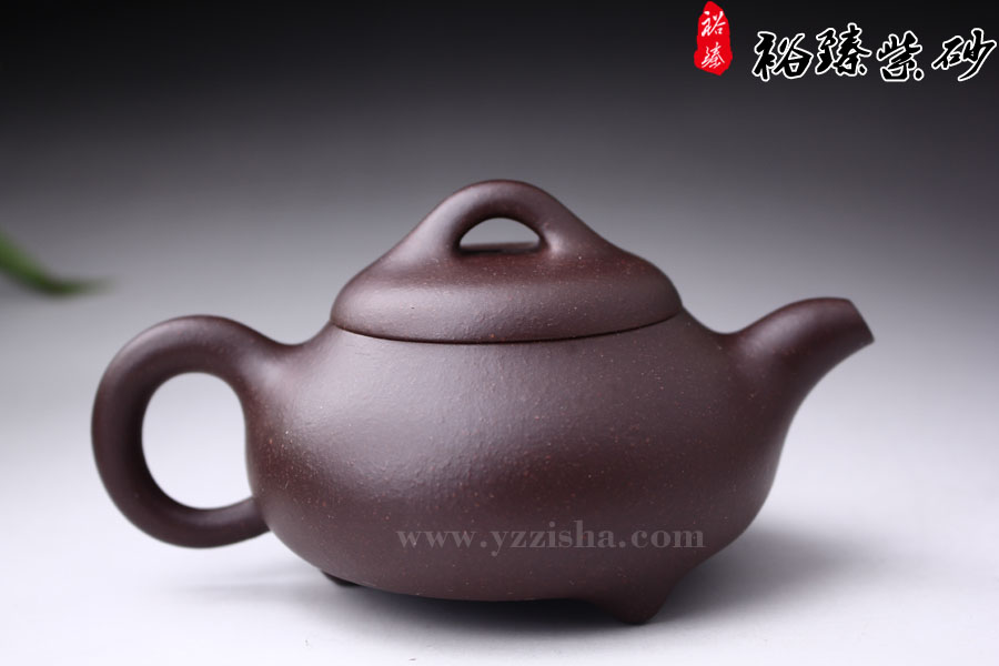 陈顺根矮石瓢壶反面