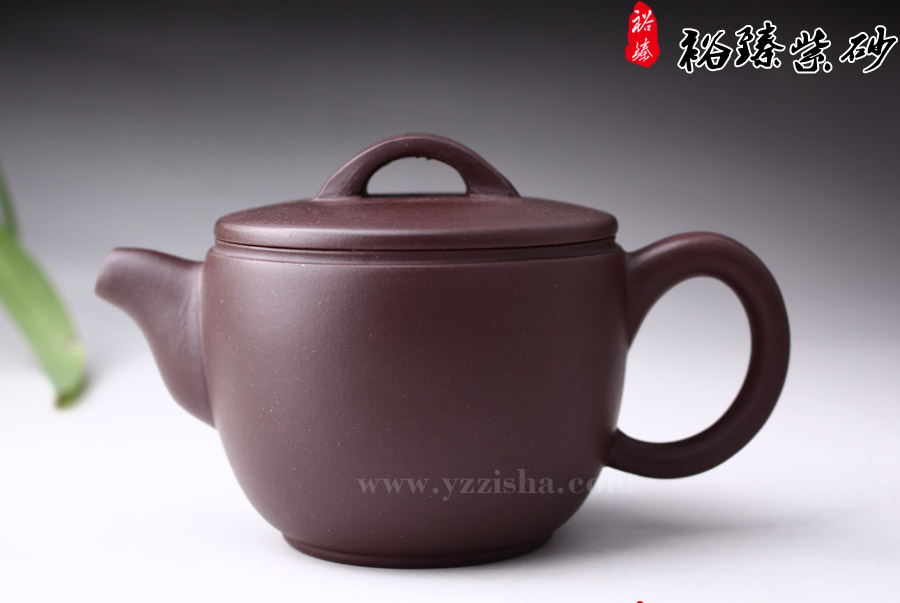 朱新南原矿紫泥汉瓦紫砂壶正面图