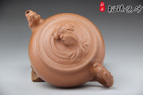 紫砂壶“包浆”与“水色”之谜 紫砂壶“包浆”与“水色”之谜