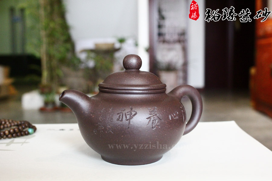 高工陈顺根掇壶紫砂壶
