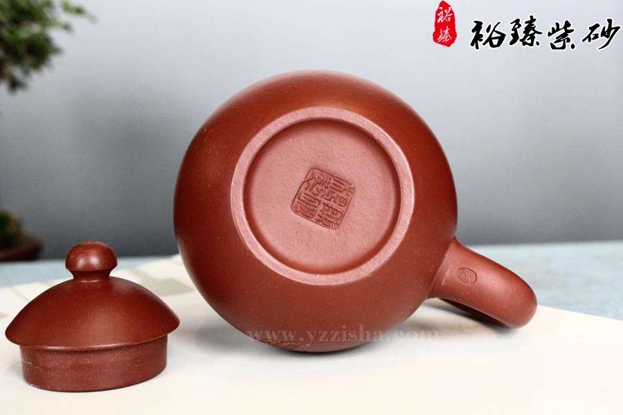高工陈顺根龙旦壶壶底章