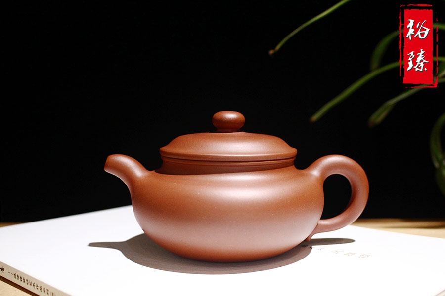 胡丽琴仿古壶