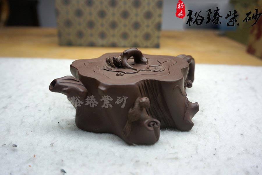 紫砂壶名家范洪泉作品《松鼠五件套组》图片